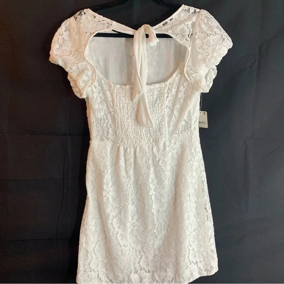 NWT Free People Hailee Lace Mini Dress in White, size M - Picture 13 of 14